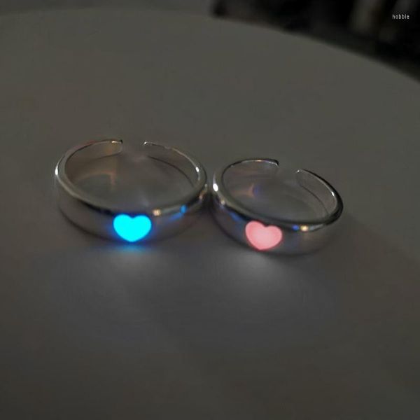 Anneaux de mariage Anneau de coeur lumineux de la mode pour les femmes hommes couple Absorbant l'ouverture fluorescente bijoux de fête réglable cadeau