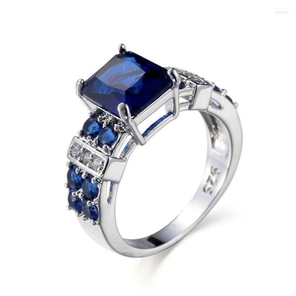 Anneaux De Mariage De Mode Carré Bleu Saphir CZ Pour Les Femmes Plaqué Or Blanc Bague De Naissance Bijoux Accessoire