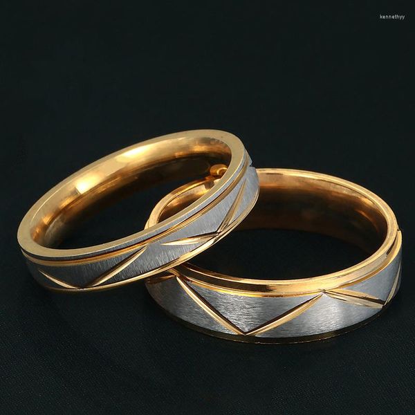 Anillos de boda Fashion Triangular Triangular Ring helado Oro de acero inoxidable His y ella Promesa para hombres Regalo de Navidad para mujeres