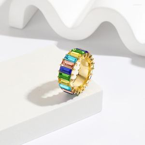 Anneaux de mariage de haute qualité luxe multicolore breloque Baguette cubique zircone pour les femmes grosse bande bijoux de fête