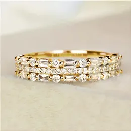 Anneaux de mariage Huitan éblouissant zircone bague dame fiançailles cérémonie accessoires pour femmes mode polyvalent bijoux fête