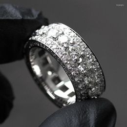 Wedding Rings Huitan Luxe voor vrouwen Silver kleur/goudkleur Sparkling Cubic Zirconia Hoge kwaliteit verloving Trendy sieraden