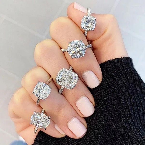 Anneaux de mariage Huitan Femmes à la mode pour accessoires de fiançailles Design simple et élégant Bijoux en cristal de zircone cubique