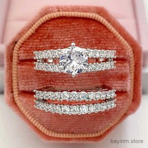 Wedding Rings Luxe zilveren kleur metalen witte stenen ringen prachtige mode verloving trouwringen ingesteld voor dames sieraden