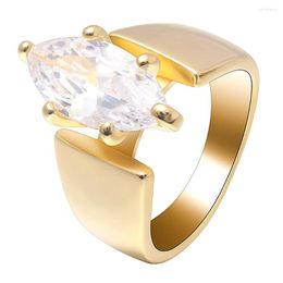 Anneaux de mariage de luxe grand ovale clair cubique zircone couleur or pour les femmes fiançailles fête mode doigt bijoux