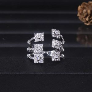 Trouwringen Luxe Crossover Design Gedurfd Statement Met Zirconia Stenen Vrouwen Verlovingsfeest Sieraden Hoge Kwaliteit J J2065