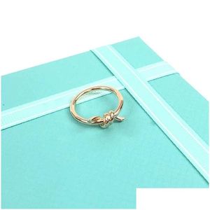 Wedding Rings Luxe designer Knot Diamanten Ring Men and Women 925 Sterling Sier Fashion Classic Style met geschenken voor verloving Birt Otuqt