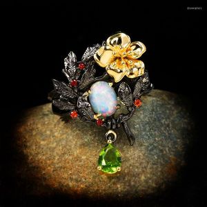 Anneaux de mariage de luxe femme vert zircon pierre bague charme 14kt or noir pour les femmes vintage ovale opale fleur fiançailles