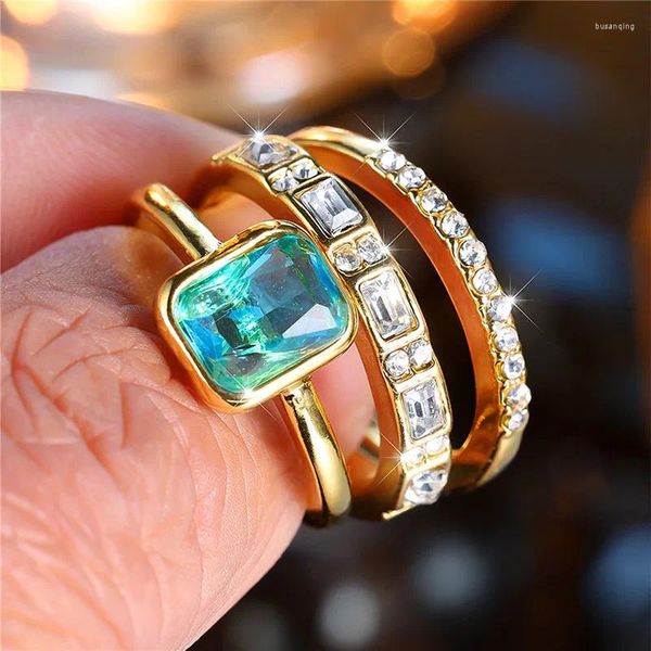 Anneaux de mariage de luxe femme bleu clair zircon pierre bague ensemble à la mode jaune or couleur fiançailles mignon mariée bijoux cadeau pour les femmes