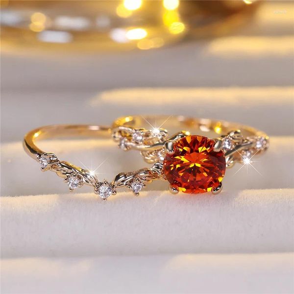 Bagues de mariage luxe femelle rouge ronde zircon en pierre de fiançailles en jeu de bijoux en or mignon en or pour femmes