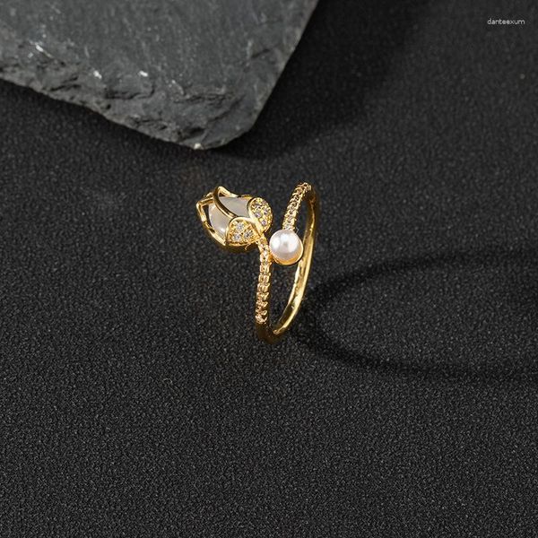 Anillos de boda Anillo de perla rosa de diseño de gama alta de lujo para mujeres Exquisito 18k Chapado en oro Zircon Accesorio de mano abierta