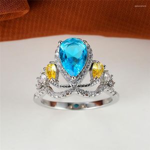 Anneaux de mariage de luxe bleu clair goutte d'eau Zircon pierre bague femme couronne Vintage couleur argent fiançailles pour les femmes