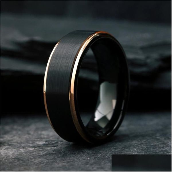 Anillos de boda Anillo de tungsteno negro para hombre de lujo con borde de oro rosa Chapado en banda cepillada para hombres Tamaño de joyería 6-13 Entrega de gota Dhvco