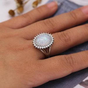 Wedding Rings misananryne vintage natuursteenring witte ovale cabochon gesneden zilverachtige kleur maansteen punk sieraden cadeau