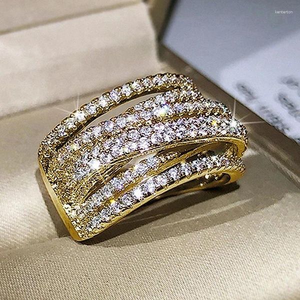 ANNALES DE MARIAGE MULTI-CROSS PAVED CZ FEMMES BANDES COULEURS SILTS de haute qualité Accessoires 2024 Fashion Female Ring Jewelry