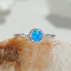 Wedding Rings Mystic Blue Fire Opal Ring Silver Color Minimalistische stapelronde voor vrouwelijke bands Bruidsbetrokkenheid sieraden