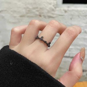 Wedding Rings Niche Design Dark Persoonlijkheid Retro Zwart High-End Feel Star Stacked Ring High-End Feel French Open Ring
