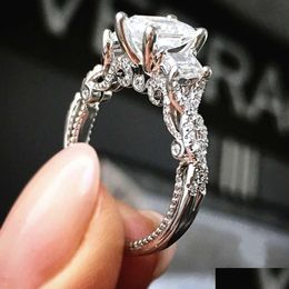 Anéis de casamento agora 925 esterlina sier noivado noiva jóias luxo 2ct princesa-corte quadrado anel de diamante mulheres três lados pedra cz d dha3g