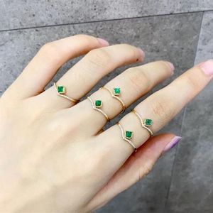 Wedding Rings Opening Green Stone Dainty Pinky Solitaire voor vrouwen Gold Color Thin Simple Finger Accessories Fashion Jewelry KCR021
