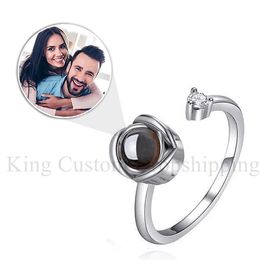 Anillos de boda Pos Rose Proyección Anillo de proyección de tamaño ajustable Regalos románticos para esposas y novias 230815