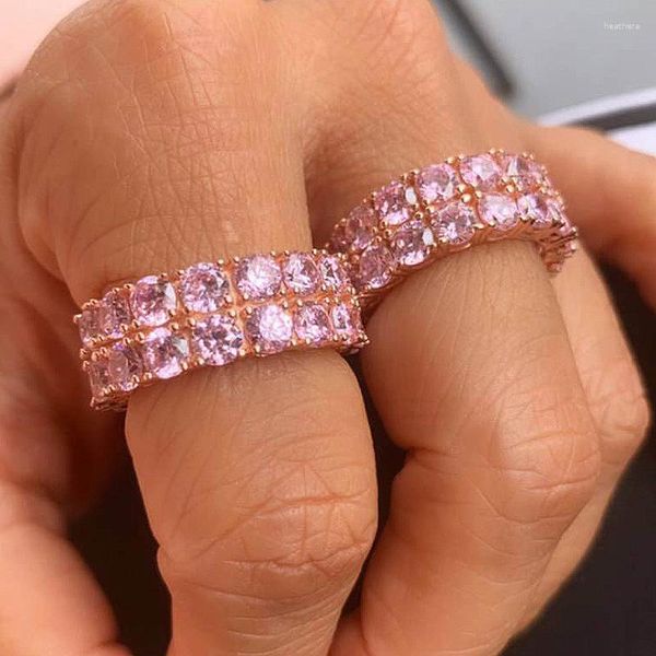 Anillos de boda Pink CZ Solitaire Ring Rose Gold Color Iced Out Charm Round Band Classic Hip Hop Joyería para mujeres