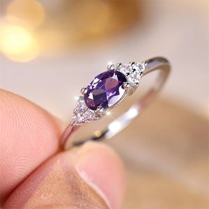 Anneaux de mariage Violet Cristal Ovale Pierre Mince Bague Blanc Zircon Bande De Fiançailles Pour Les Femmes À La Mode Argent Couleur Bijoux Simple Cadeau 231201