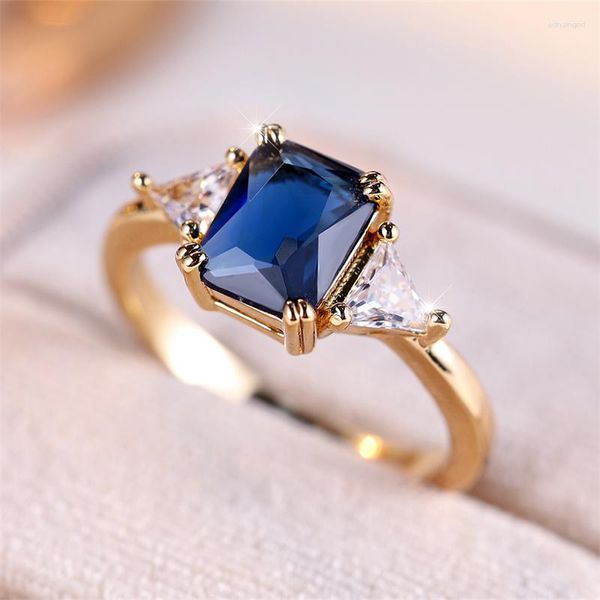 Anneaux de mariage Royal Blue Stone Rectangle Bandes Antique Or Couleur Carré Zircon Fiançailles Pour Les Femmes Fête D'anniversaire Bijoux Cadeau