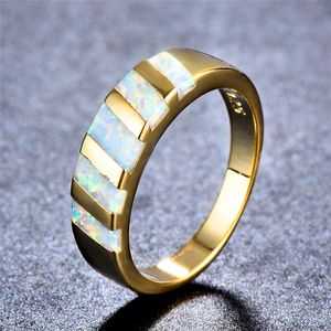 Wedding Rings Sale Boho White Fire Opal Stone Ring Hoge kwaliteit Fashion Yellow Gold Jewelry Vintage For Womenwedding