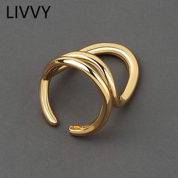 Trouwringen Zilver Kleur Hol Gedraaid Geometrische Lijn Ring Vrouwelijke Mode Eenvoudig Licht Luxe Punkstijl Prachtige Vinger Feestsieraden 231215