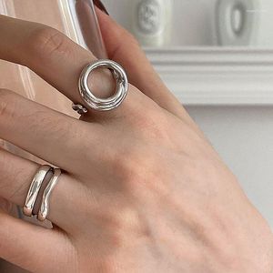 Anneaux De Mariage Couleur Argent À La Mode Cercle Créatif En Forme Géométrique Anneau Ouvert Lumière De Luxe Texture Métallique Filles Punk Bijoux Cadeau En Gros