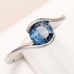 Anneaux de mariage Design simple et élégant femme Zircon cubique Solitaire bleu CZ fantaisie accessoires de mariée bijoux de mode