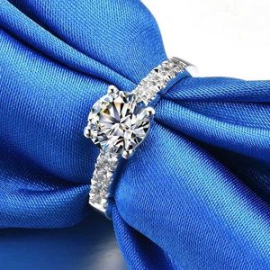 Wedding Rings Solid Platinum PT950 14K Mozilicon Diamondring 1 karaat Aanbeveling met vier vingers voor eenvoudige fijne aanpassing Q240511