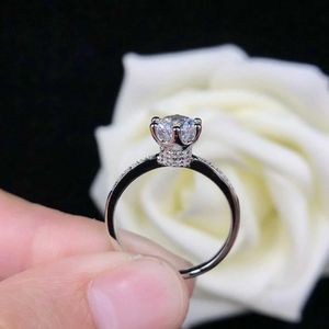 Wedding Rings Solid Platinum PT950 14K MOSONITE 18K GOUD RING Six Claw Womens Valentines Day Gift Q2405111
