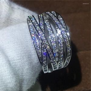 Bagues de mariage pour femmes, croix scintillante, moderne, fête des doigts, mode polyvalente, bijoux pour dames, vente en gros, 2023