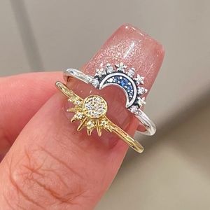 Anneaux de mariage Summer Blue Sparkling Lune et Sun Ring pour les femmes Cocktail Empilable Finger Band Mode Argent 925 Fine Jewellry 230826