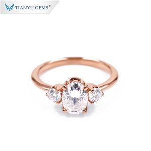 Trouwringen Tianyu edelstenen 7x5mm Ovale vrouwen 14K18KPT950 Sieraden 3 mm Ronde Def Diamond Real Rose Gold Engagement Ring 220826