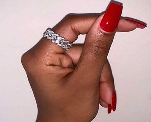 Anillos de boda de alta calidad helado bling 5A Zirconia Cúbica Cubana Caqueta de forma de la cadena Joyería para mujeres Ring de dedo al dedo de moda 2518264