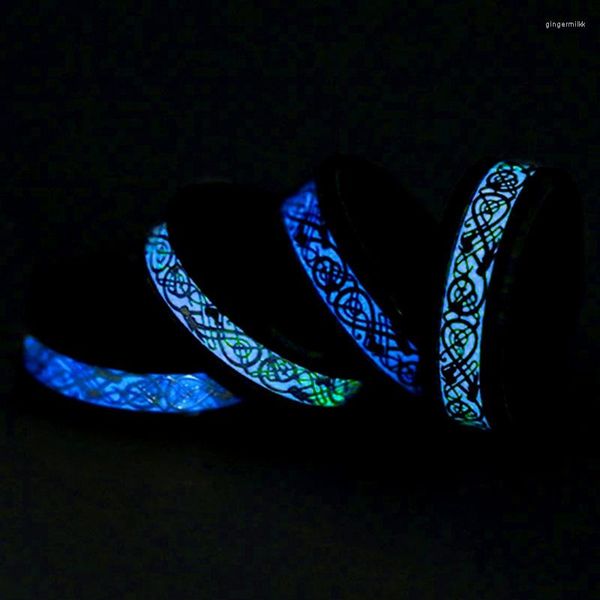 Anneaux De Mariage À La Mode Bleu Couleur Rougeoyant Lumineux Noir Dragon Hommes Femmes En Acier Inoxydable Anneau Fluorescent Aneis Charme Bijoux En Gros