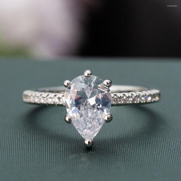 Anneaux de mariage à la mode cristal pavé en forme de poire bague de fiançailles couleur argent promesse tendances fantaisie zircon cubique cadeau d'anniversaire