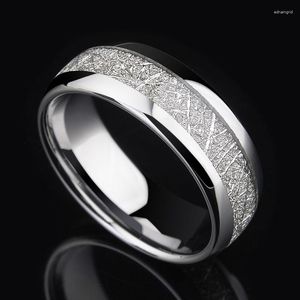 Anneaux de mariage Vintage 8 mm de largeur Tons argentés Hommes Bague en carbure de tungstène Météorites Motif Bande de fiançailles En forme de dôme Confort Fit Taille 7-12