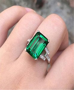 Anneaux de mariage Vintage mâle femelle vert cristal bijoux délicat couleur argent pour femmes hommes charme carré Zircon bague de fiançailles5783556