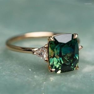 Anillos de boda, anillo de Esmeralda cuadrado Vintage para mujer, moda de Color dorado con incrustaciones de circón verde, joyería de compromiso nupcial, regalo para mujer