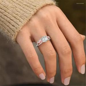 Anneaux de mariage Vintage Zircon Crystal L'aile d'ange pour les femmes Bague de fiançailles Bijoux Cadeau Bague