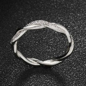 Wedding Rings ZZR018 dames dunne warme ringbetrokkenheid zilveren kristal mode cadeau sieraden dzr018 Q240511