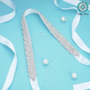 Wedding Sashes (30 stcs) Groothandel Strijnvaartuigen Bruiengordel Diamantjurk Crystal Satijnen vleugel voor WDD1053