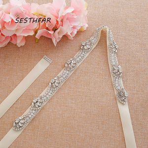 Fajas de boda SESTHFAR Cinturón de diamantes de imitación Cinturones de novia de cristal Vestido de perlas hecho a mano Para Sinturones Para Vestidos