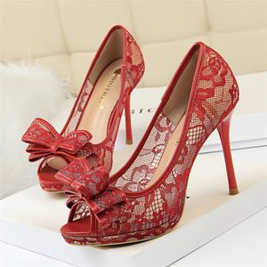 chaussures de mariage dentelle talons hauts femmes plate-forme talons stiletto pompes femmes chaussures talons noirs noeud papillon peep toes marque chaussures femmes designers chaussures