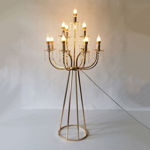 Table de mariage en métal étage or bougeoir candélabres pour mariage candélabre pièce maîtresse décor chandelier avec lumière sur le dessus senyu763