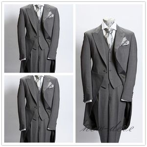 Trajes de Esmoquin de Boda Gris Oscuro Adornos de 3 Unids Hombres Con Abrigo de Cola Slim Fit British Plaid Tuxedos Chaqueta Pantalones Chaleco