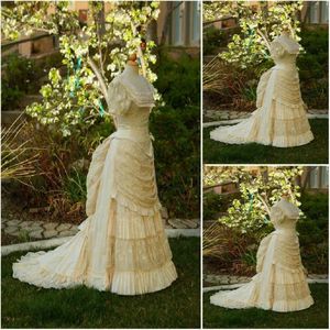 Bruiloft Vintage Victoriaanse kanten jurken met korte mouwen, ruches, drukte, lange bruidsjurken, middeleeuwse jurk met vierkante hals voor dames